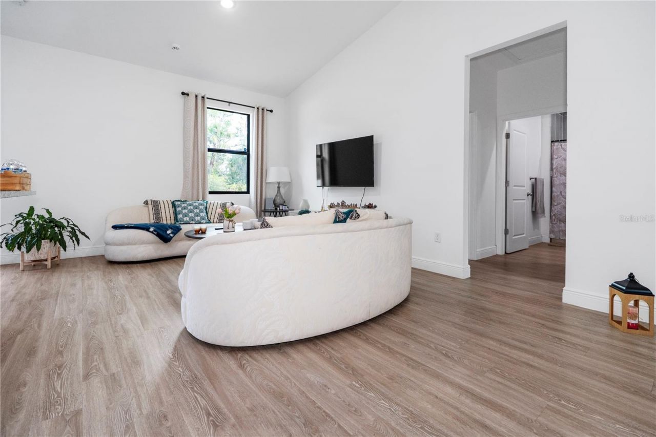 8031 Sandy Cir, Labelle, FL 33935 Photo