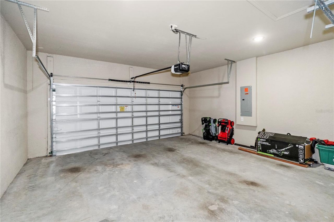 8031 Sandy Cir, Labelle, FL 33935 Photo