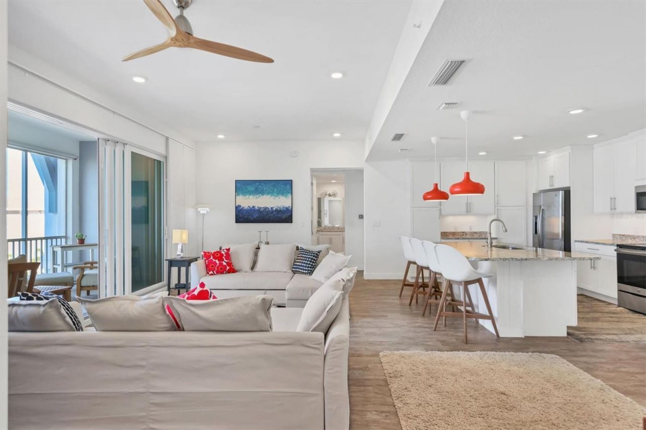 391 Aruba Circle, Unit 401, Bradenton, FL 34209 Photo