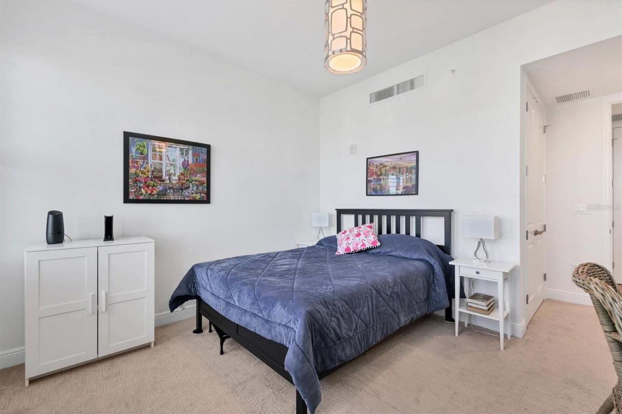 391 Aruba Circle, Unit 401, Bradenton, FL 34209 Photo