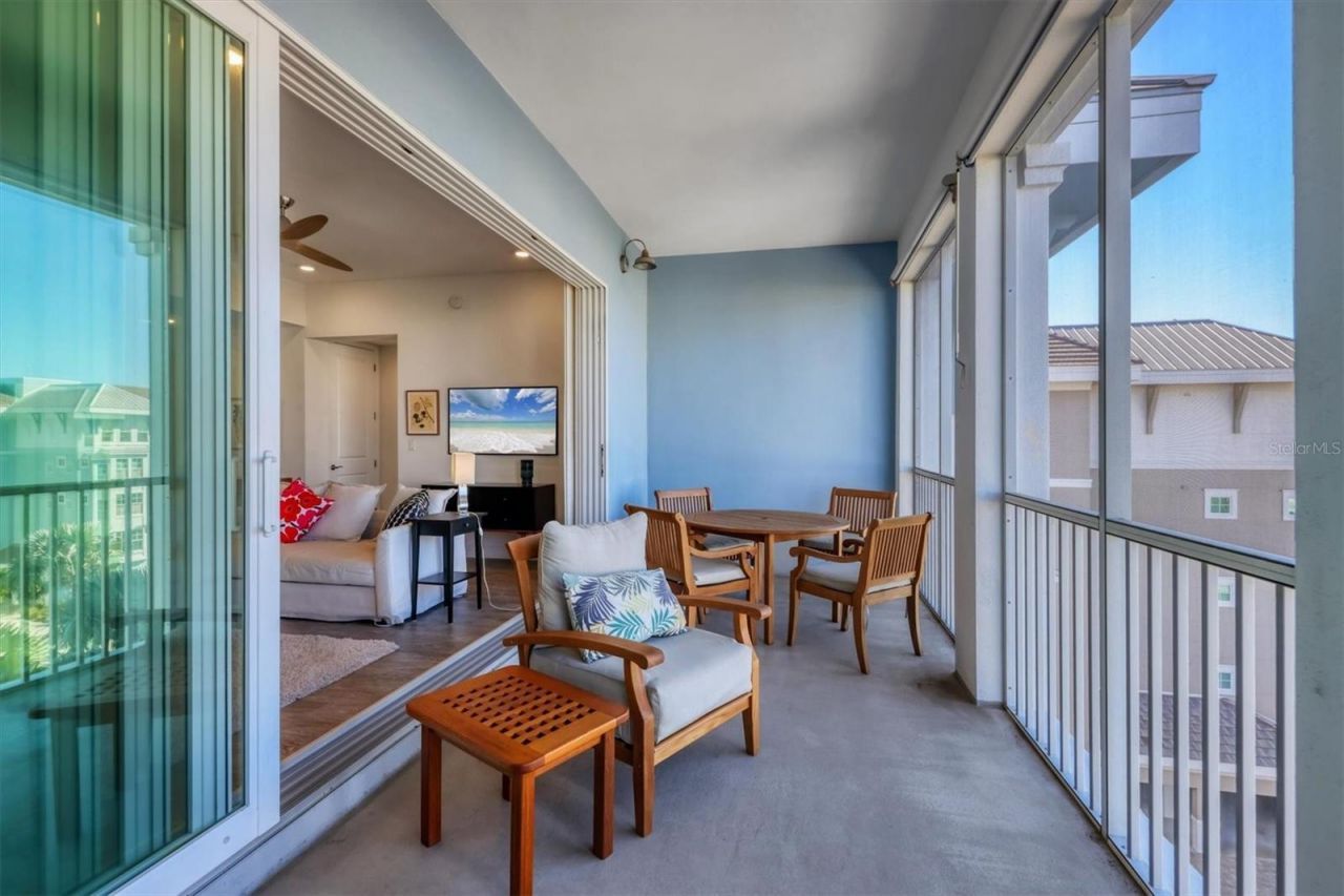 391 Aruba Circle, Unit 401, Bradenton, FL 34209 Photo