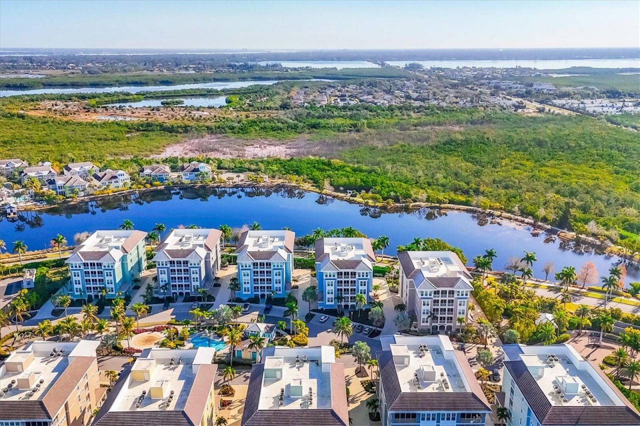 391 Aruba Circle, Unit 401, Bradenton, FL 34209 Photo