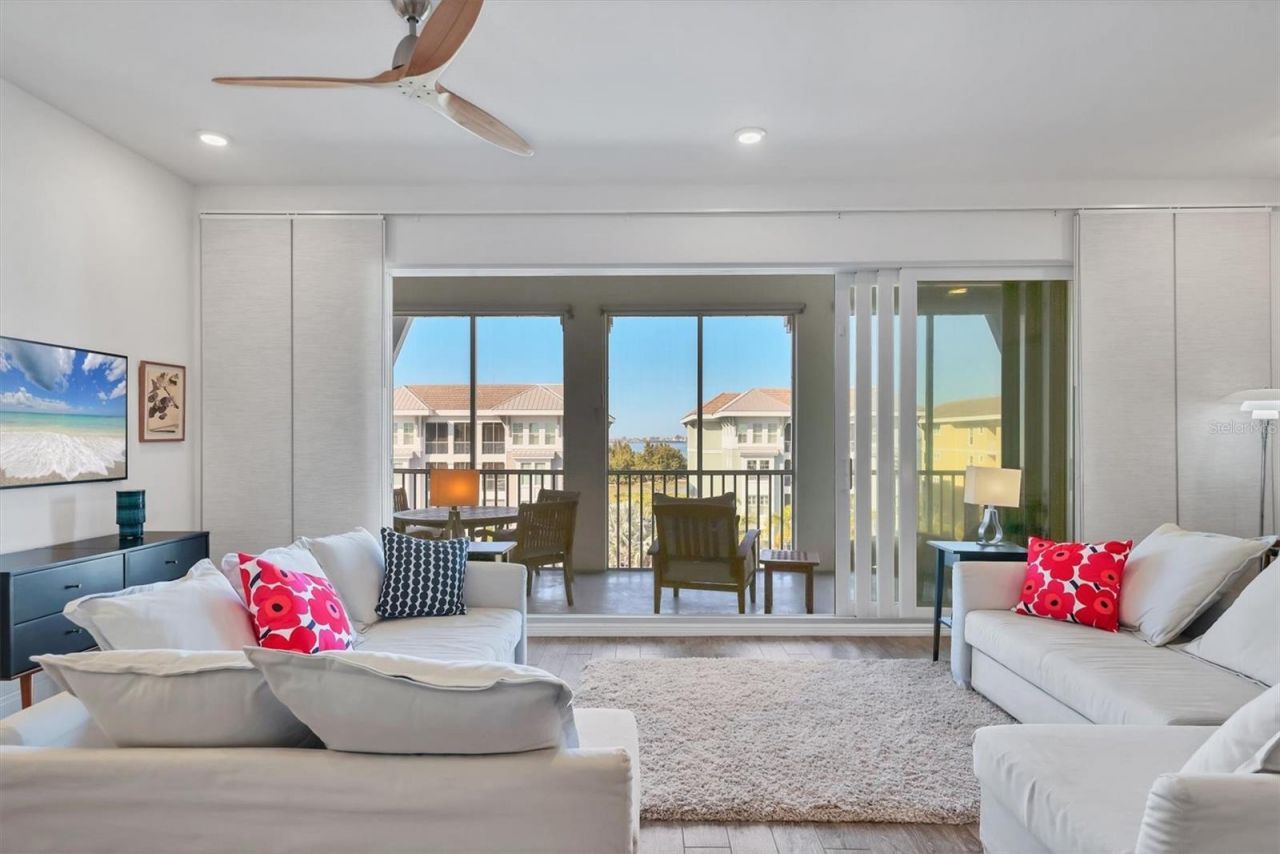 391 Aruba Circle, Unit 401, Bradenton, FL 34209 Photo