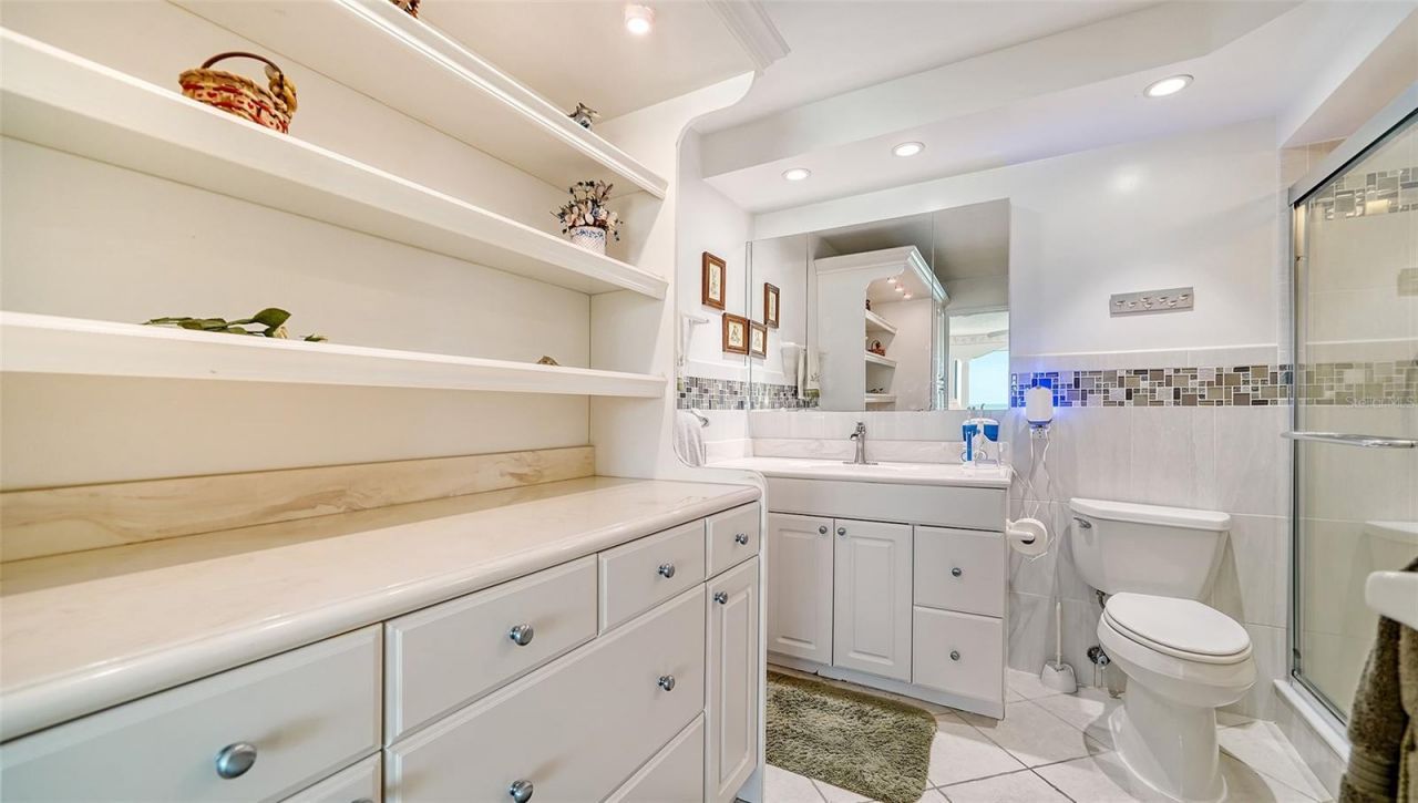 19 Whispering Sands Drive, Unit 201, Sarasota, FL 34242 Photo