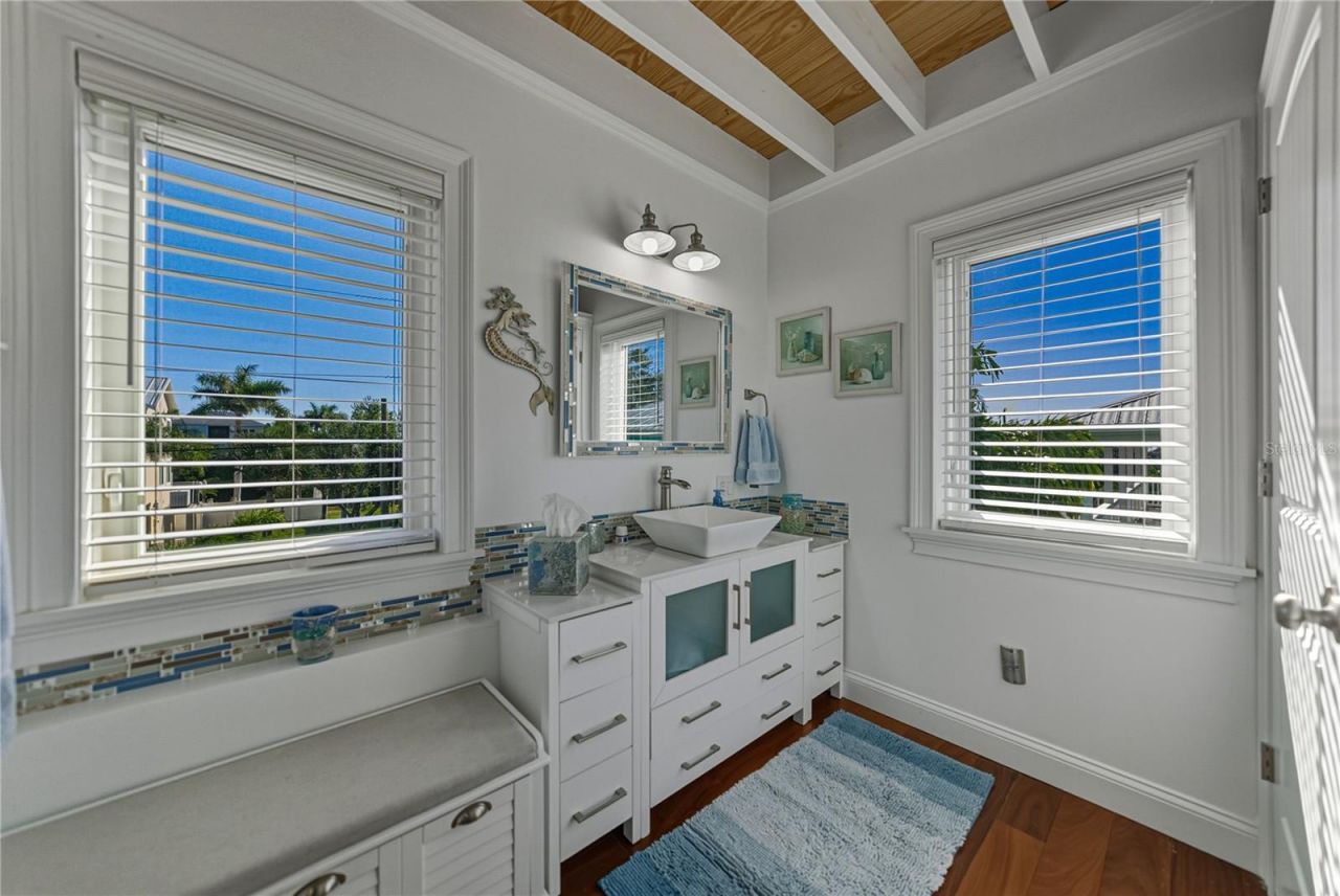 125 Burns Road, Terra Ceia, FL 34250 Photo