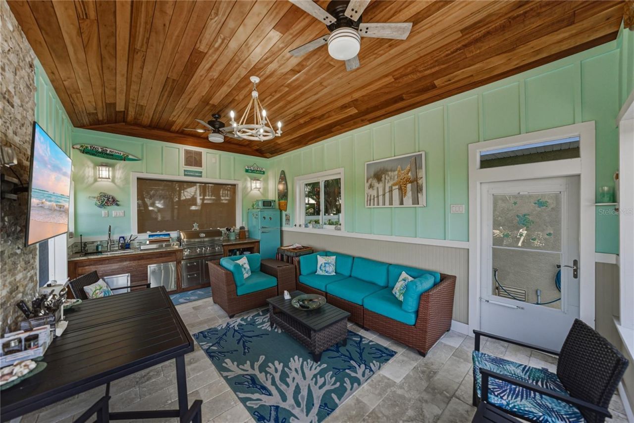 125 Burns Road, Terra Ceia, FL 34250 Photo