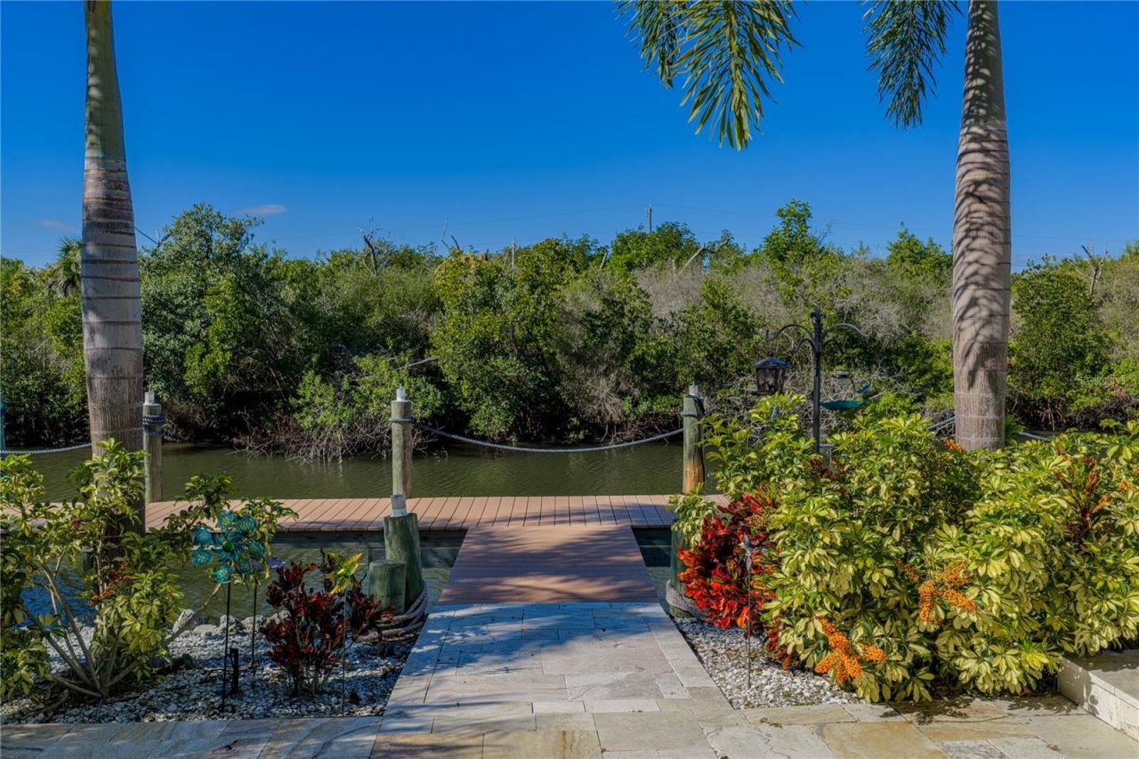 125 Burns Road, Terra Ceia, FL 34250 Photo