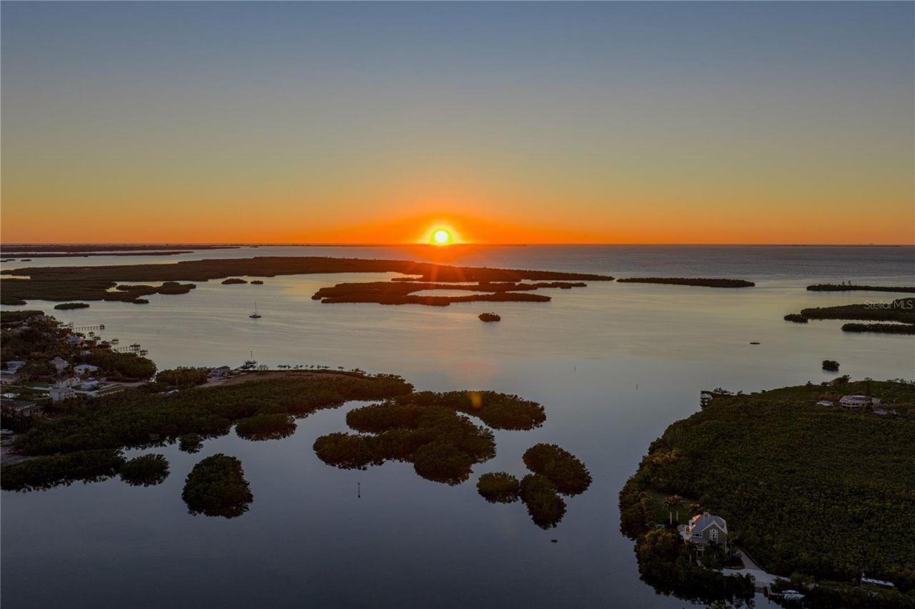 125 Burns Road, Terra Ceia, FL 34250 Photo