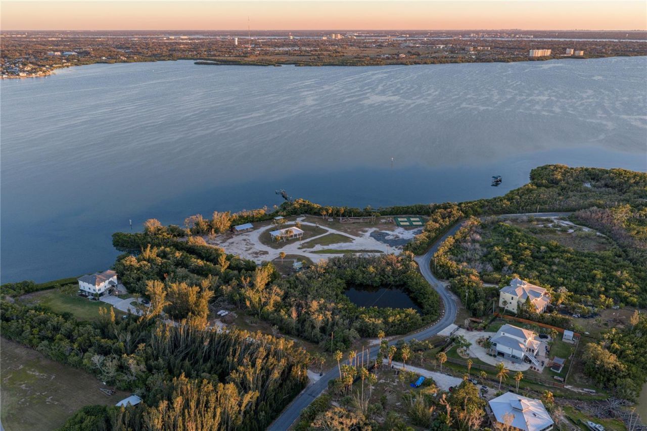 125 Burns Road, Terra Ceia, FL 34250 Photo