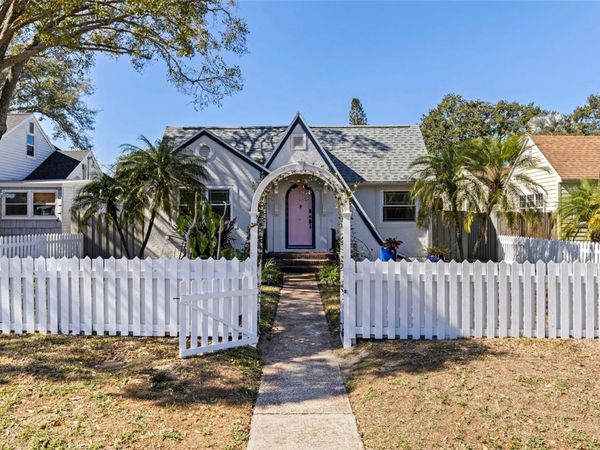 1610 14TH STREET N, ST PETERSBURG, FL 33704