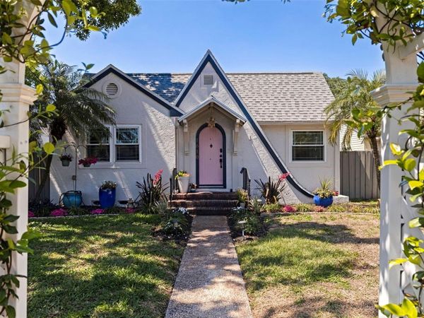 1610 14TH STREET N, ST PETERSBURG, FL 33704