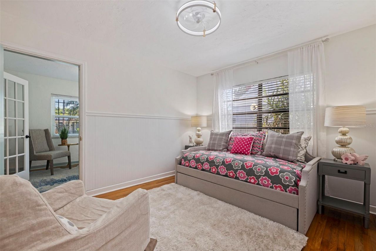 1610 14th Street N, Saint Petersburg, FL 33704 Photo