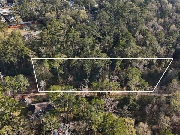 114 MAPLE Lane, Covington, LA 70433