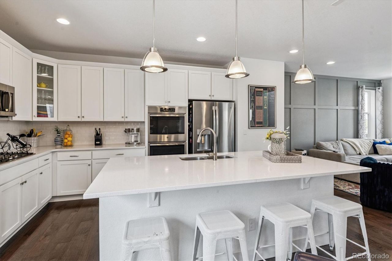 15763 E Broncos Place, Englewood, CO 80112 Main Photo