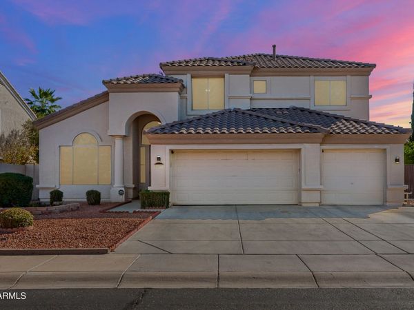5273 W ANGELA Drive, Glendale, AZ 85308