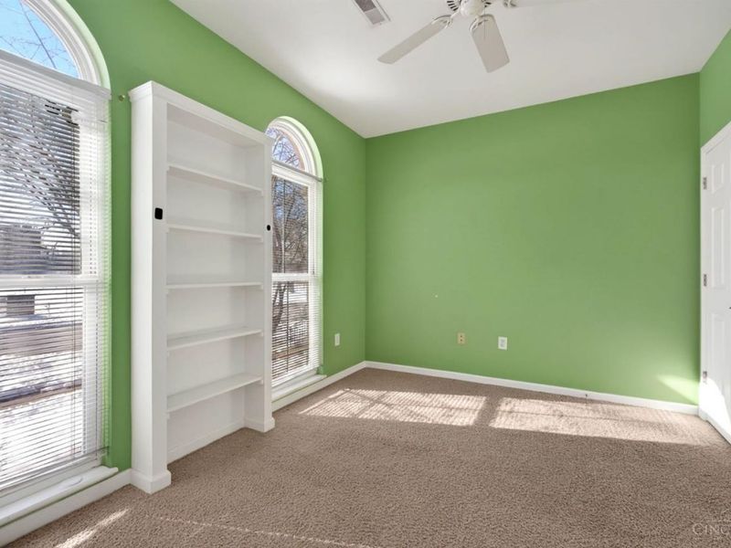 734 W Court, Cincinnati, OH 45203 Photo 7