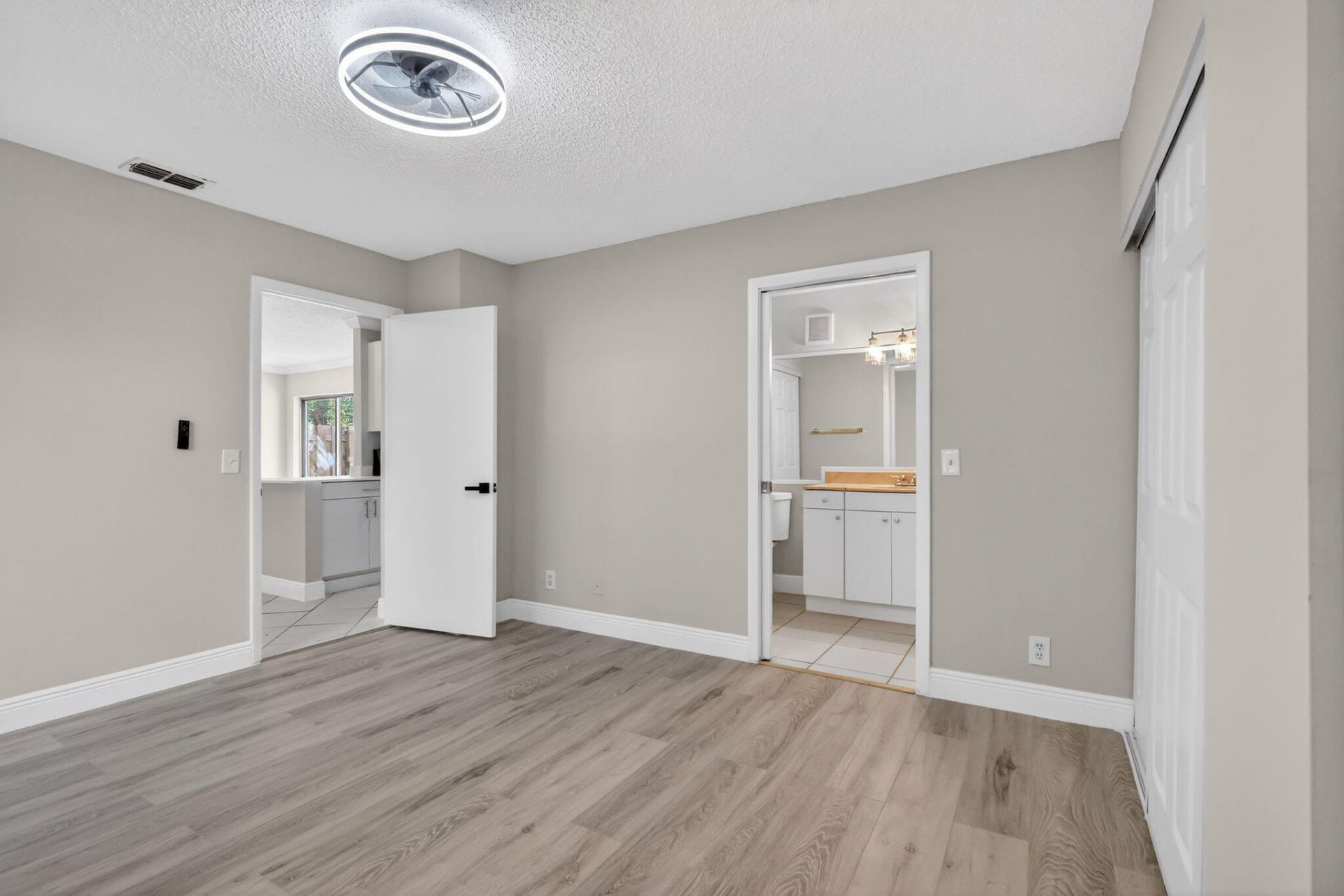 24 Crossings Circle, Unit D, Boynton Beach, FL 33435 Photo