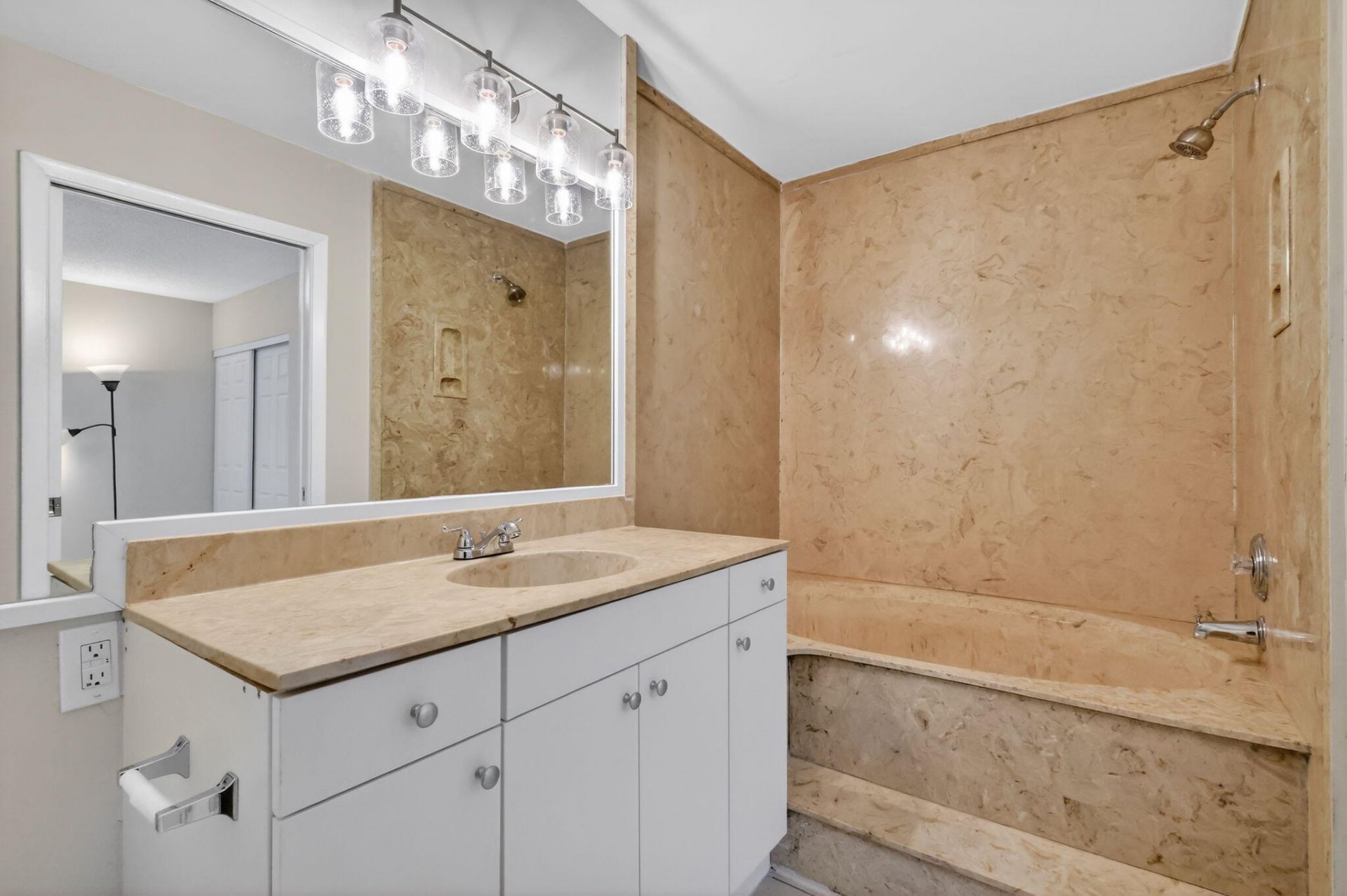 24 Crossings Circle, Unit D, Boynton Beach, FL 33435 Photo