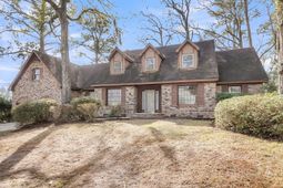 700 Fairington Drive photo 4