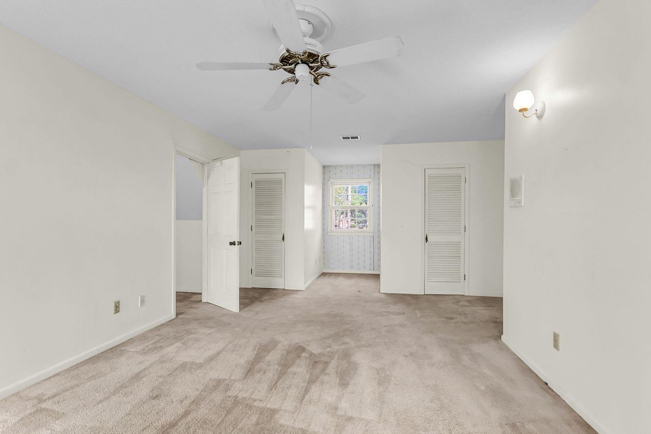 700 Fairington Drive Photo 53