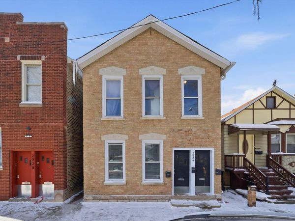 2924 S Princeton Avenue, Chicago, IL 60616