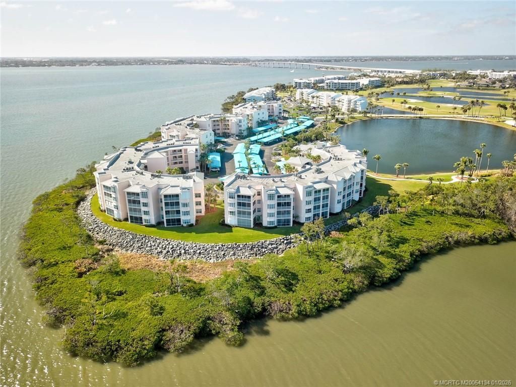 5700 NE Island Cove Way, Unit 4301, Stuart, FL 34996 Photo