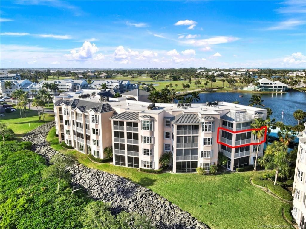 5700 NE Island Cove Way, Unit 4301, Stuart, FL 34996 Photo
