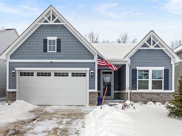 6194 James Drive, Lorain, OH 44053