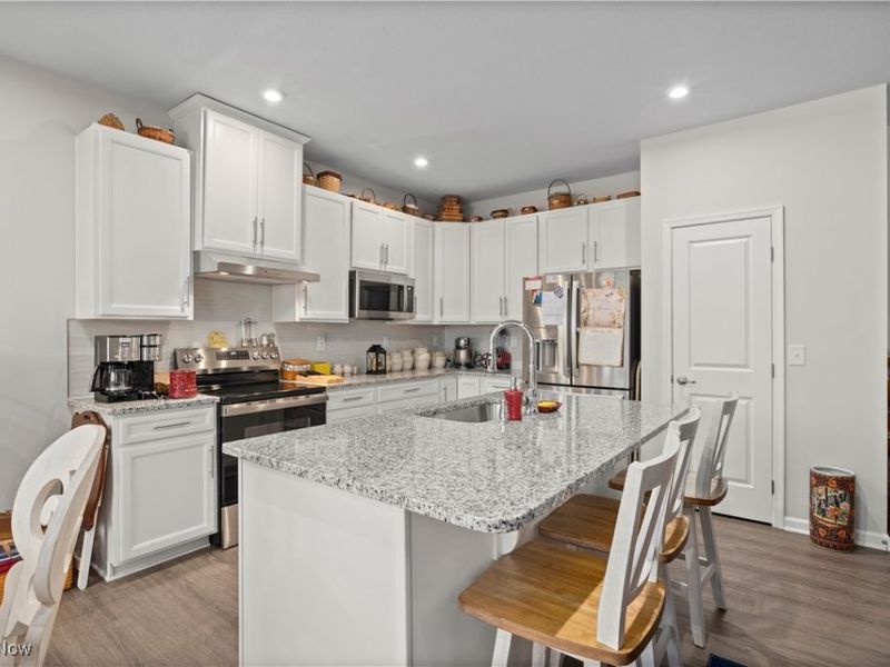 6194 James Drive, Lorain, OH 44053 Photo 30