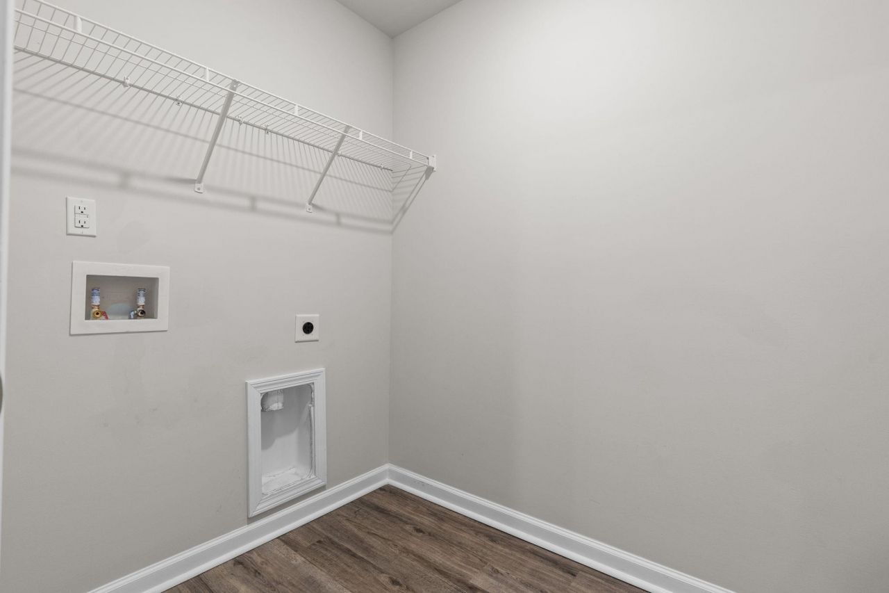 124 Cassina Dr. Photo 14