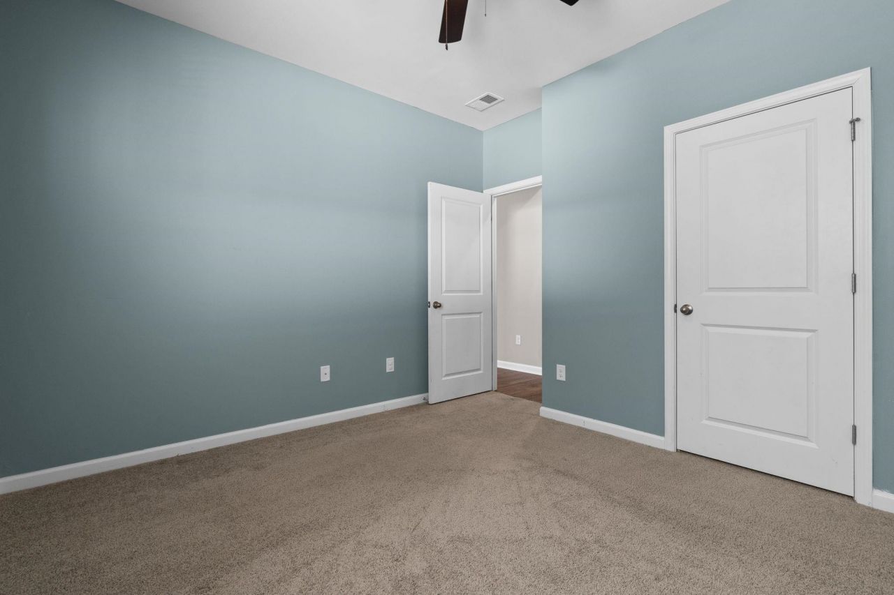 124 Cassina Dr. Photo 28