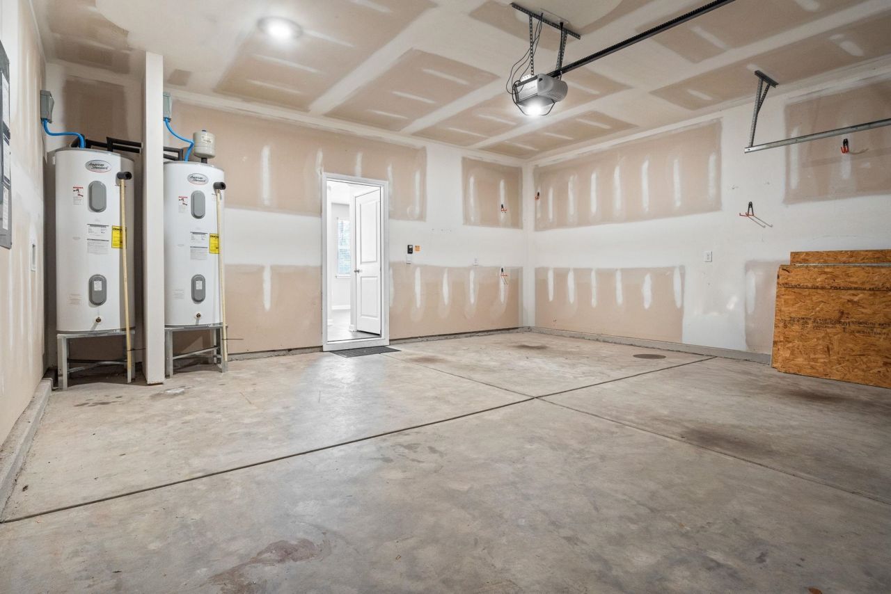 124 Cassina Dr. Photo 32