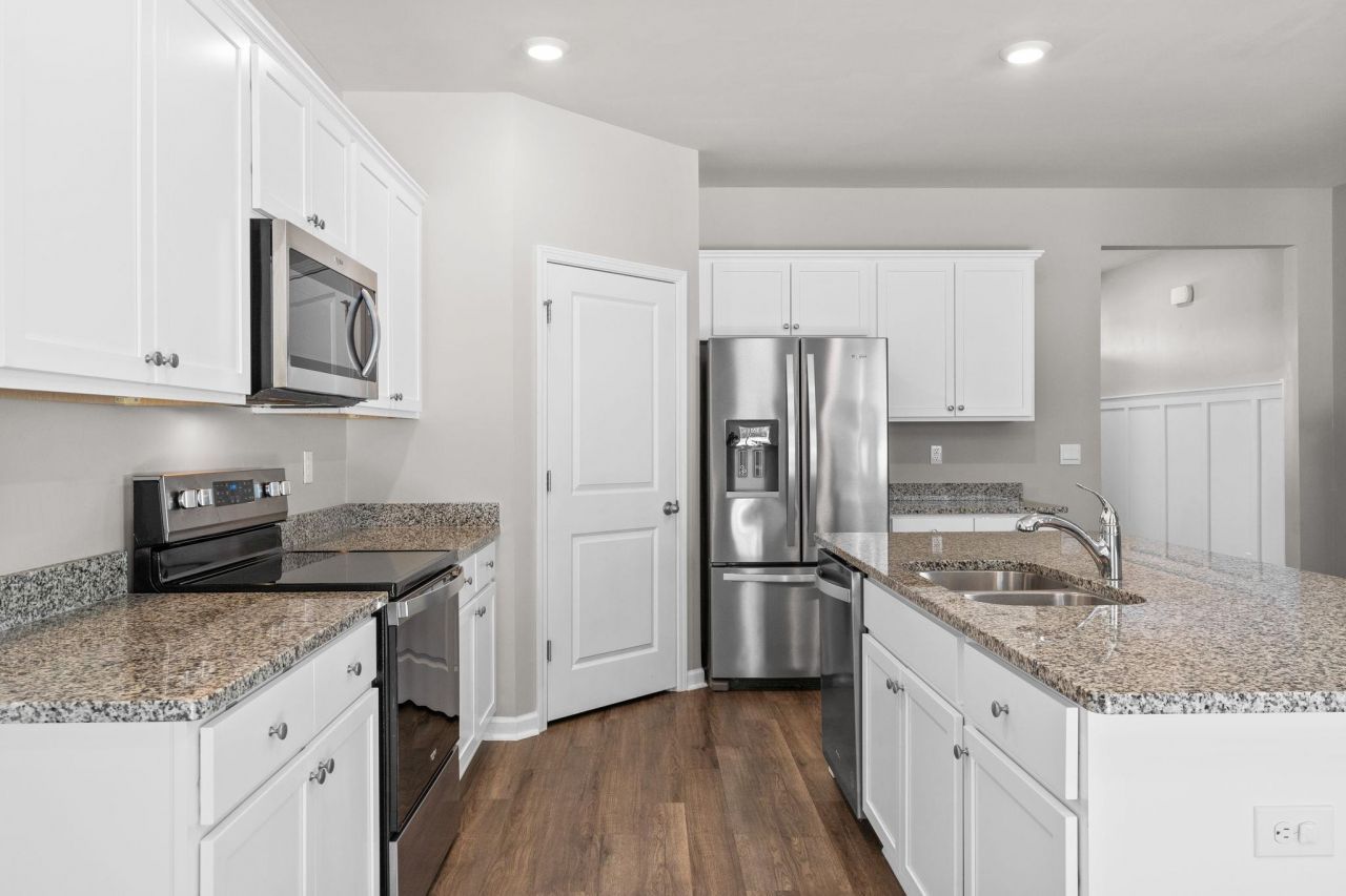 124 Cassina Dr. Photo 8