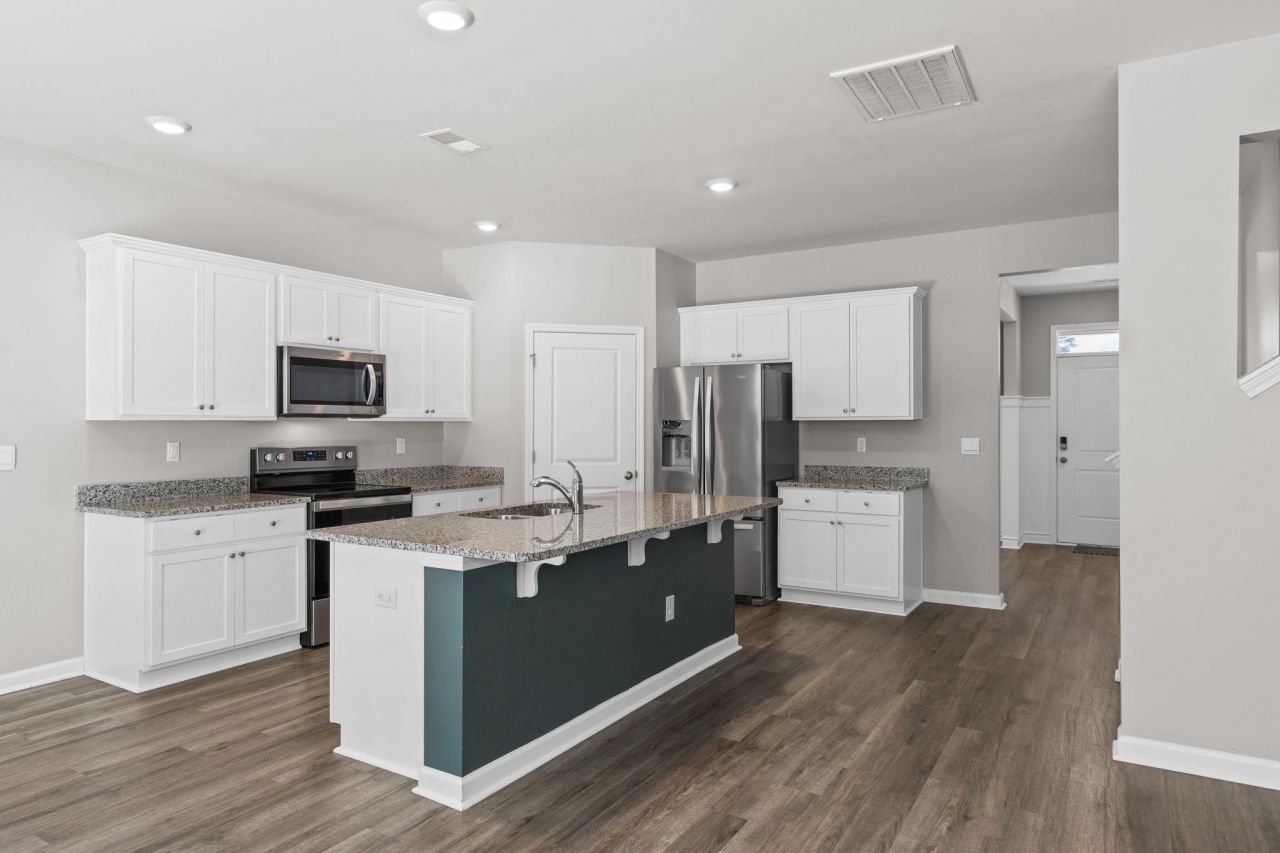 124 Cassina Dr. Photo 9