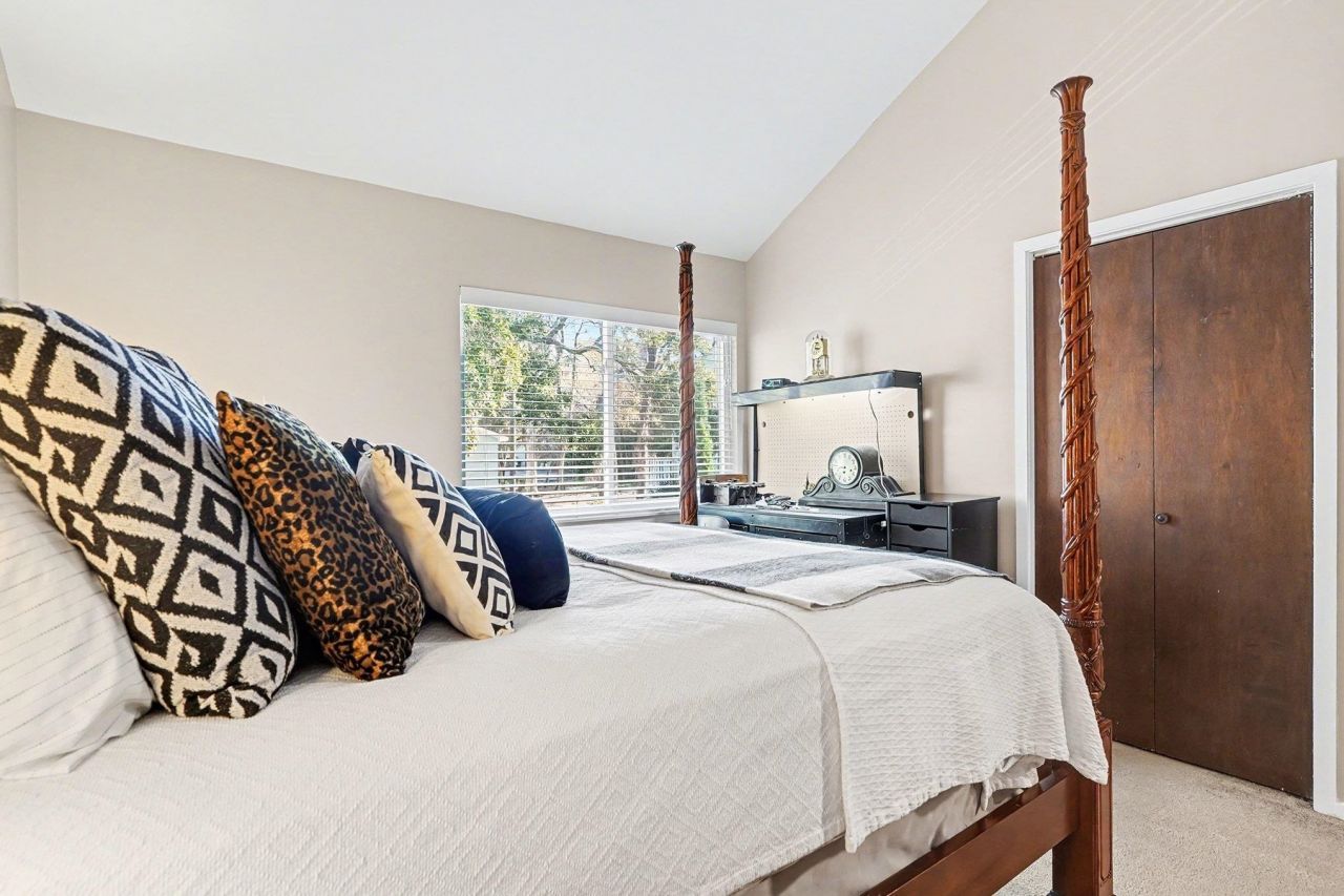 1701 Yaupon Dr. Photo 14