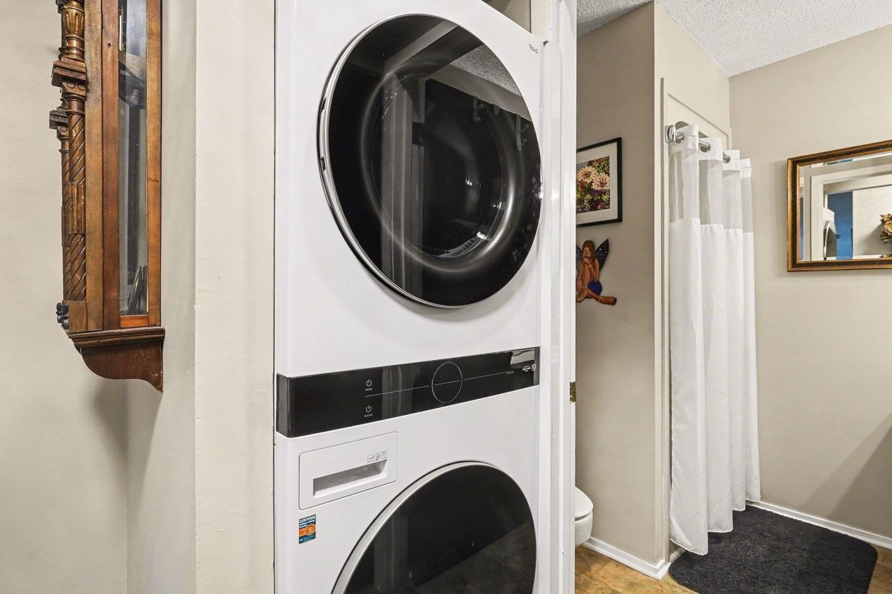 1701 Yaupon Dr. Photo 19