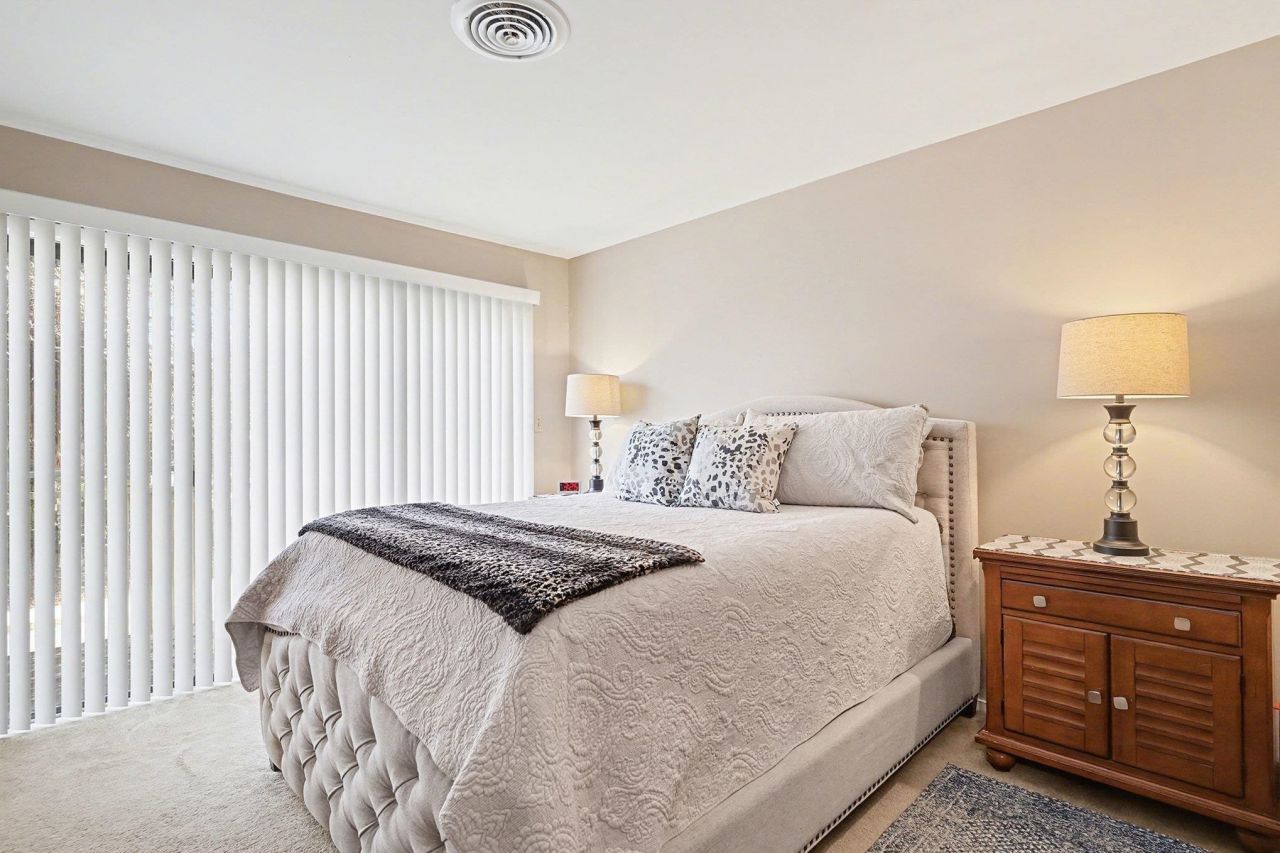 1701 Yaupon Dr. Photo 21