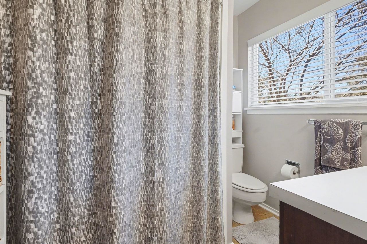 1701 Yaupon Dr. Photo 24