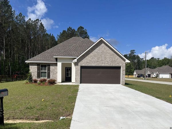 36801 Cryer Rd, Denham Springs, LA 70706