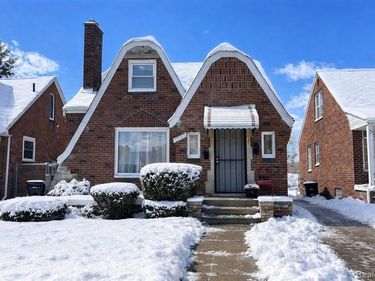 17167 Hartwell Street, Detroit, MI 48235