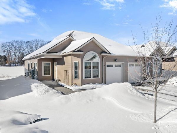 23 Killarney Court, Veazie, ME 04401