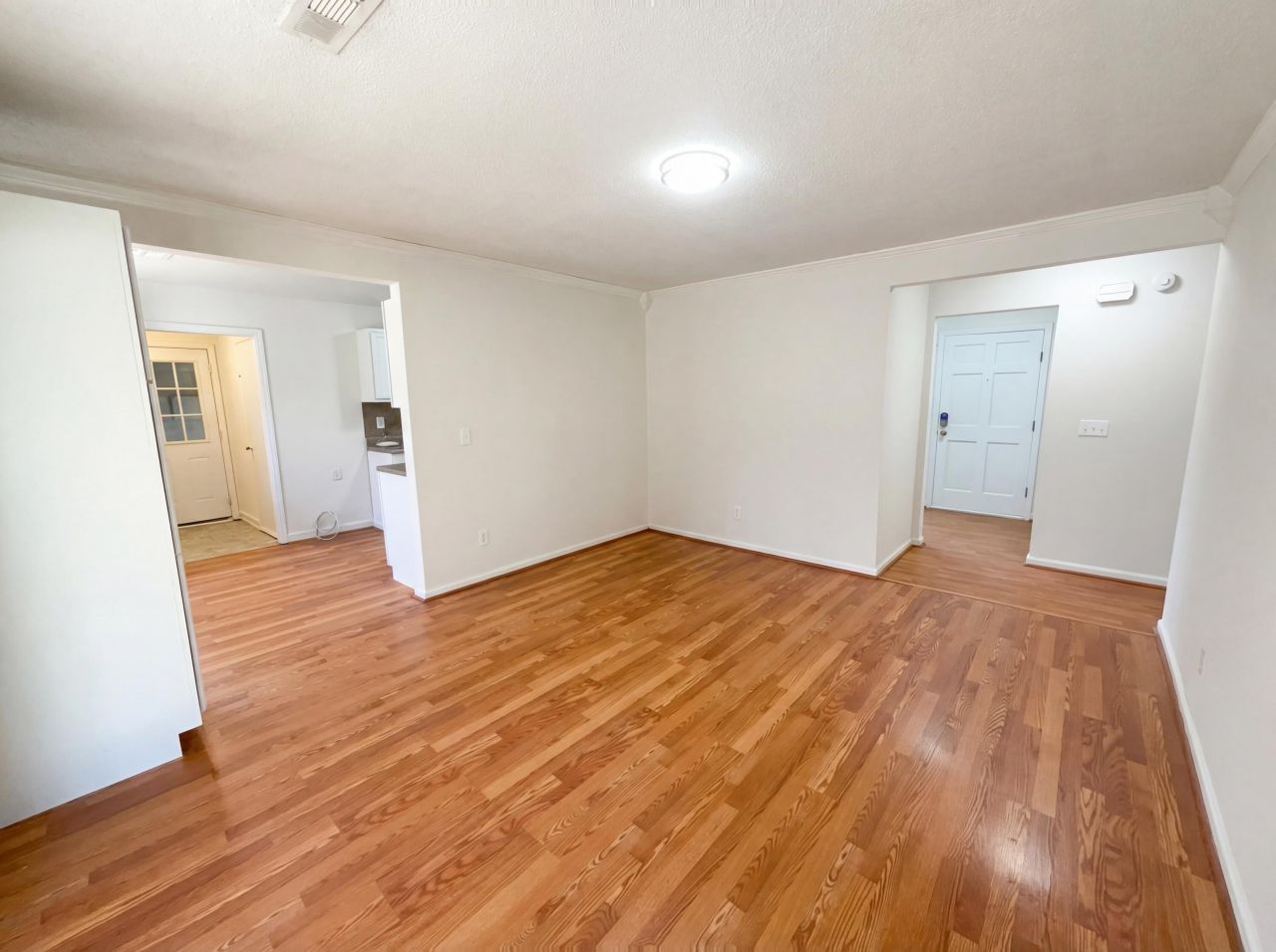 107 Tall Pines Road Photo 11