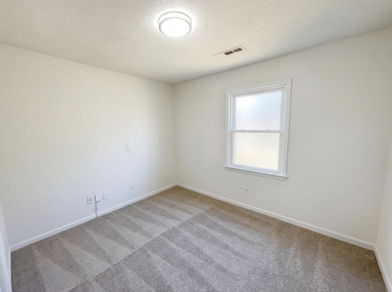 107 Tall Pines Road Photo 12