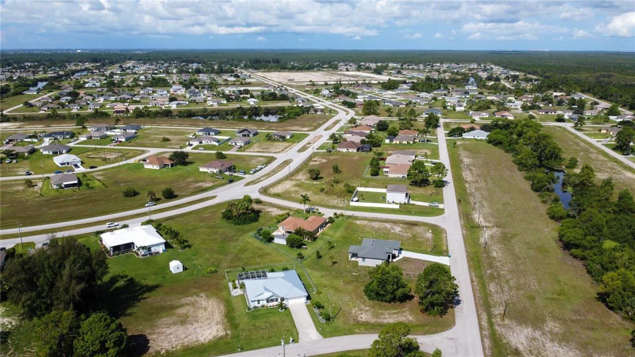 4239 E Gator Circle, Cape Coral, FL 33909 Photo