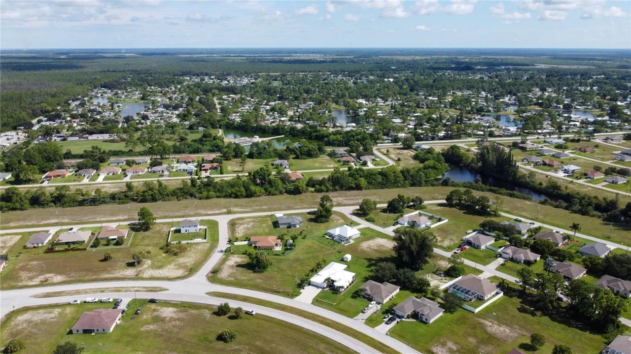 4239 E Gator Circle, Cape Coral, FL 33909 Photo