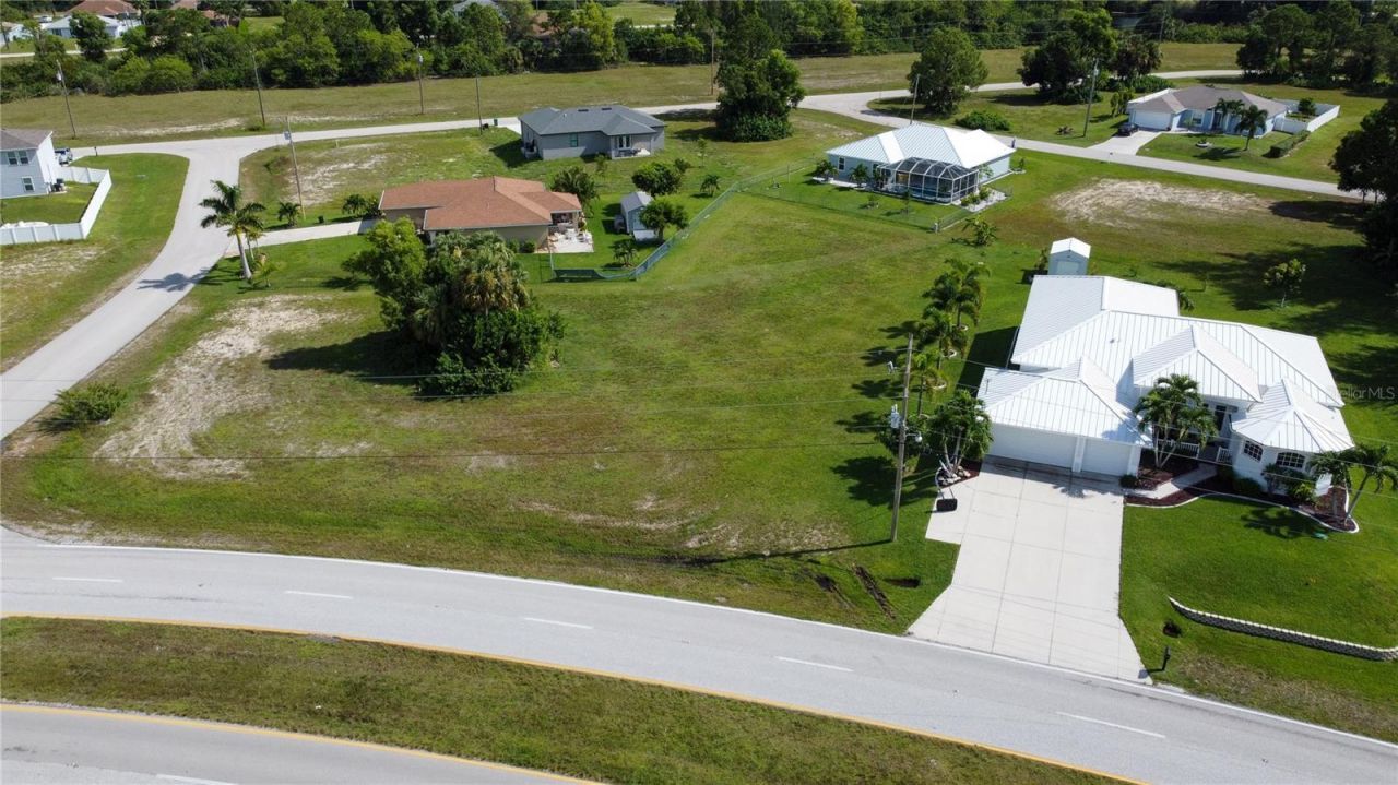 4239 E Gator Circle, Cape Coral, FL 33909 Photo