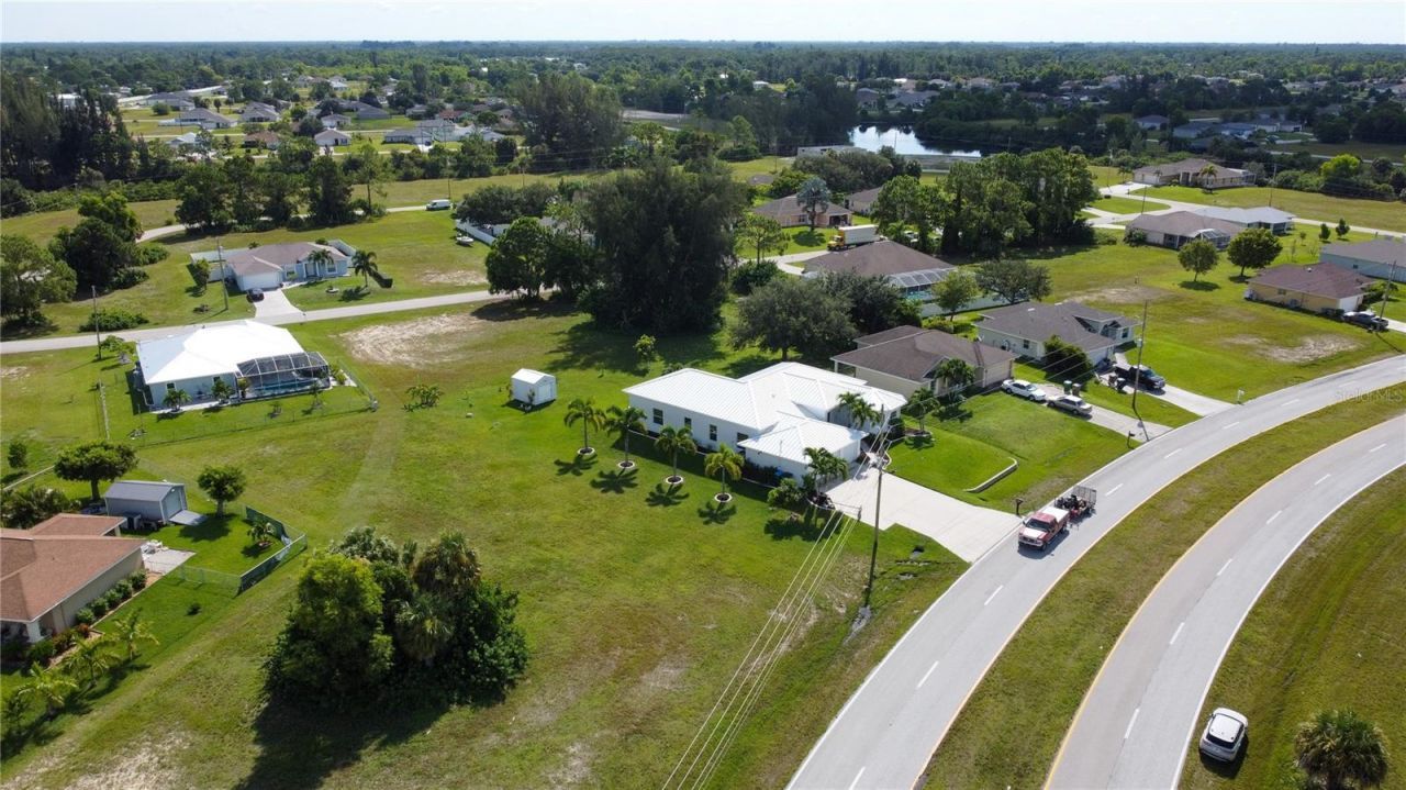 4239 E Gator Circle, Cape Coral, FL 33909 Photo