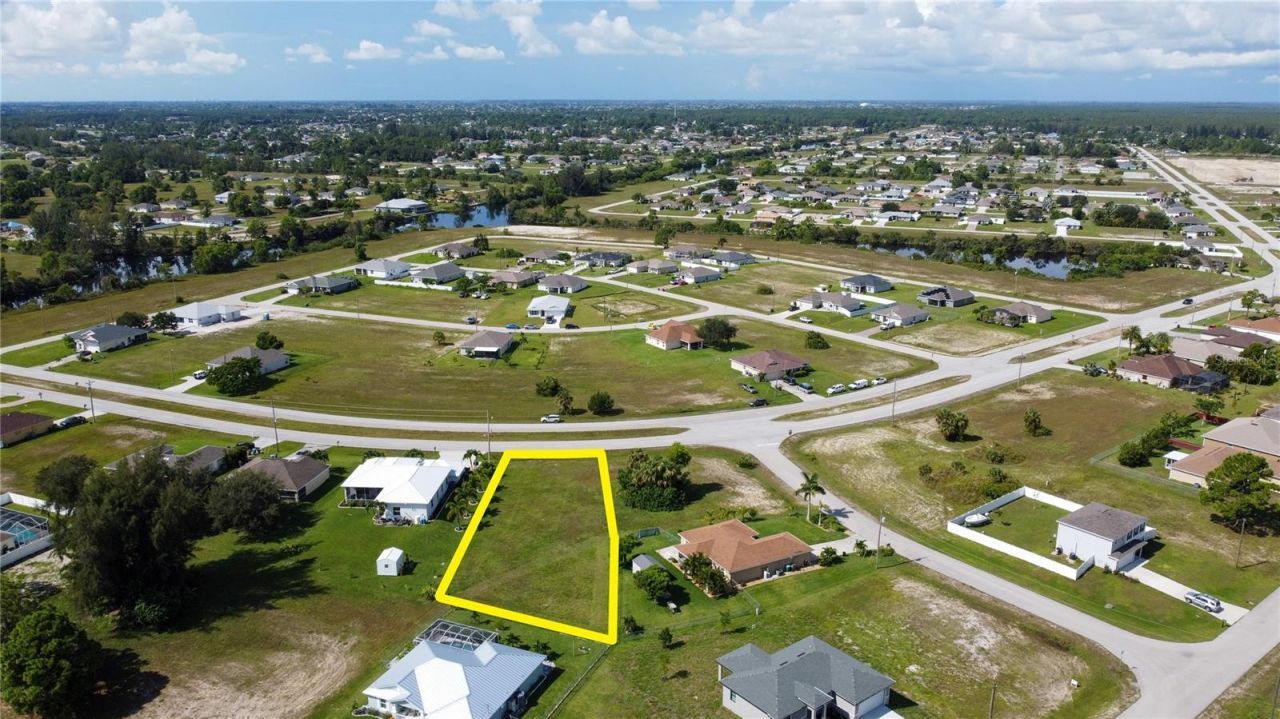 4239 E Gator Circle, Cape Coral, FL 33909 Photo