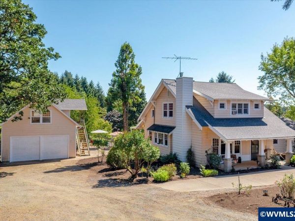 8032 Liberty Rd S, Salem, OR 97306