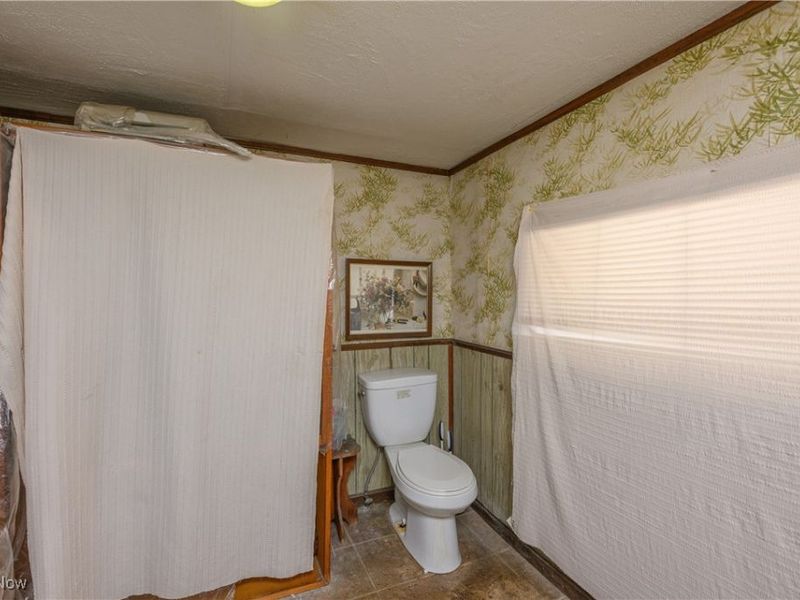 468 W Vine Street, Alliance, OH 44601 Photo 17